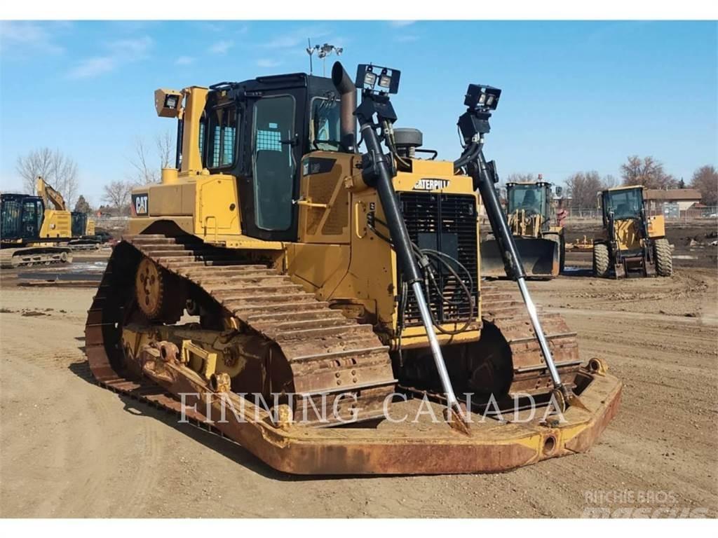 CAT D6T بلدوزرات مجنزرة