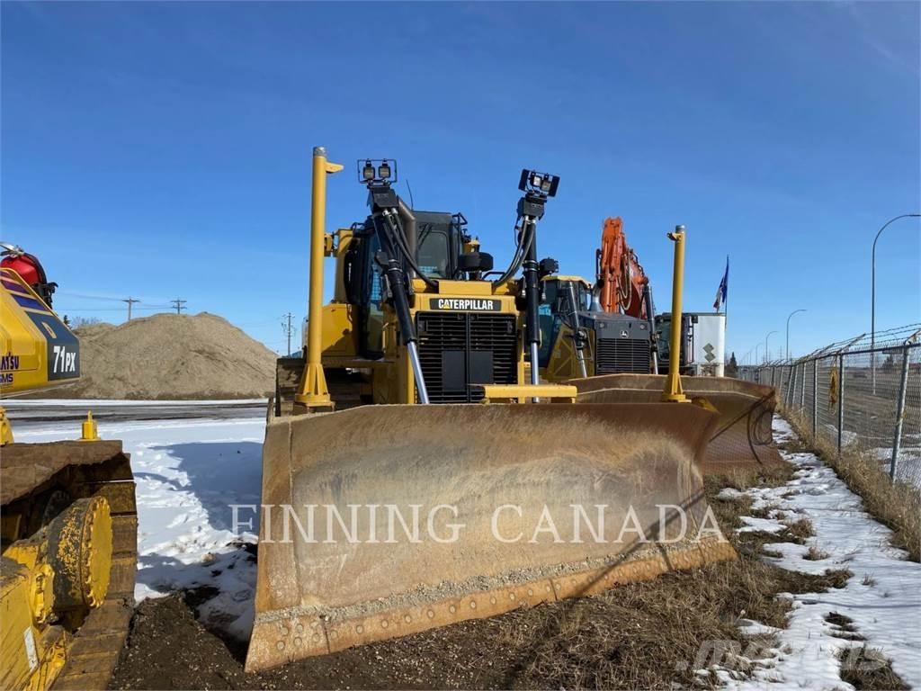 CAT D6T بلدوزرات مجنزرة