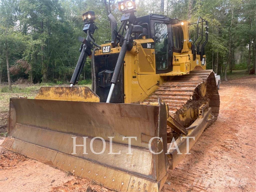 CAT D6T بلدوزرات مجنزرة