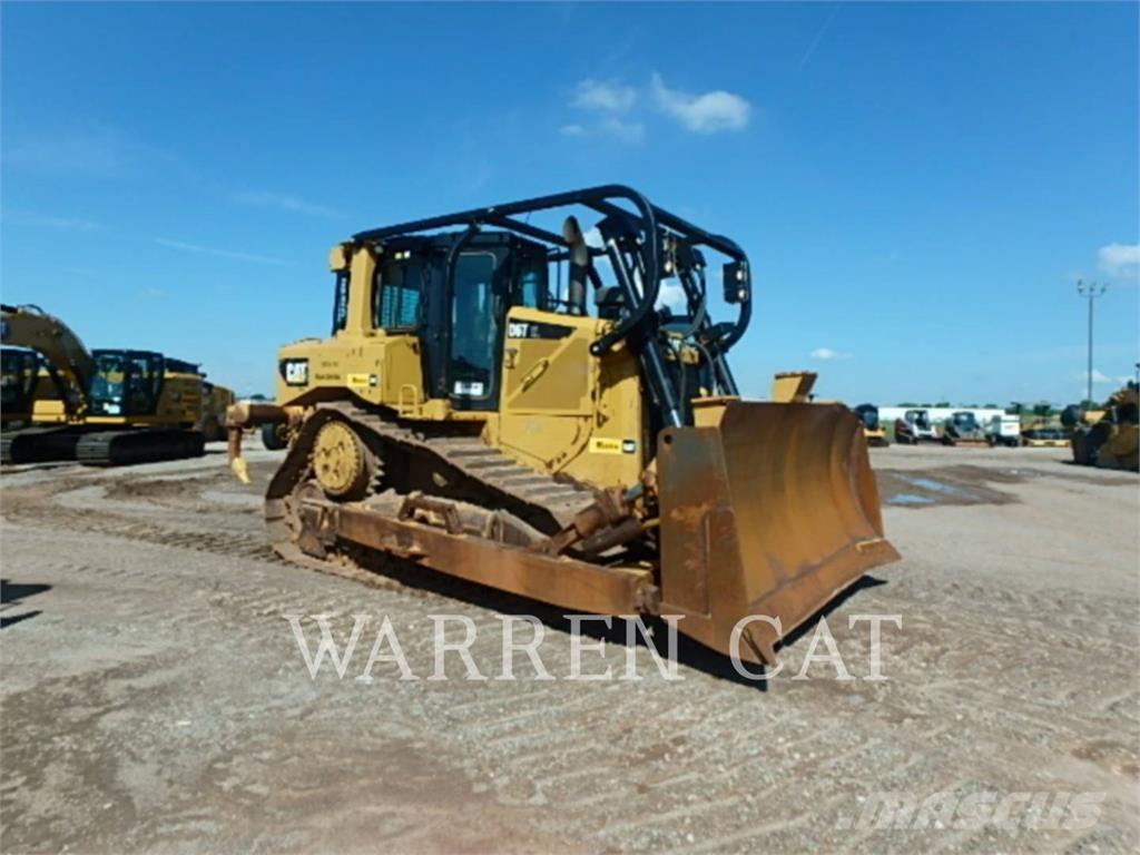 CAT D6T 4XLARO بلدوزرات مجنزرة