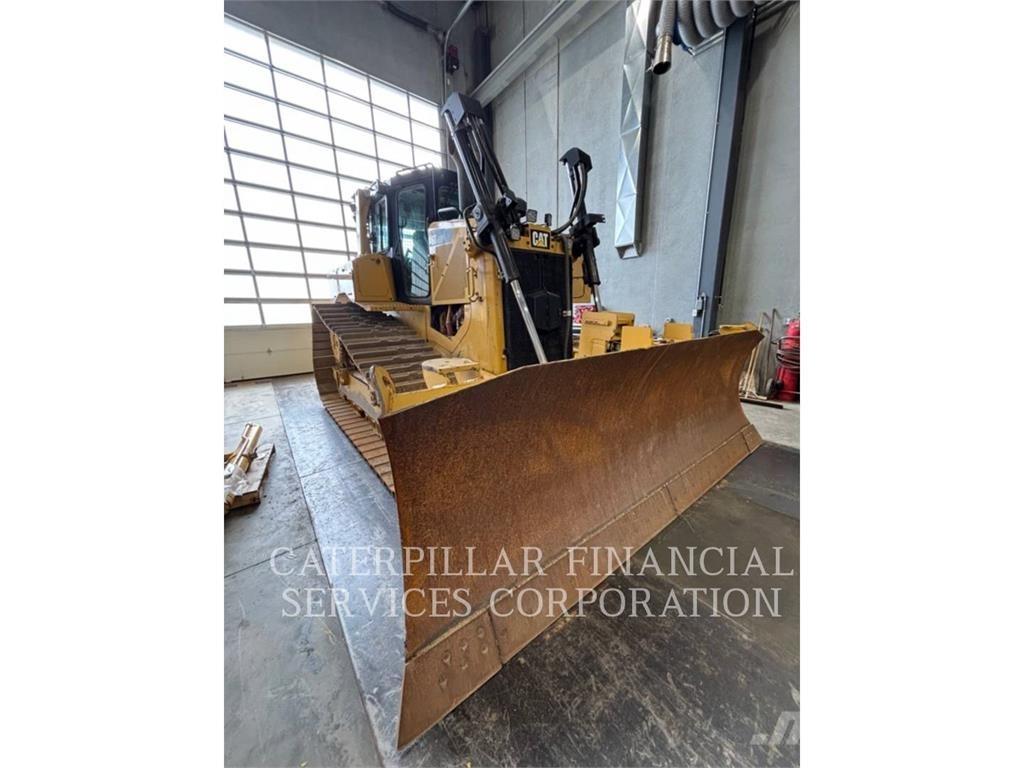 CAT D6T LGP VPAT بلدوزرات مجنزرة