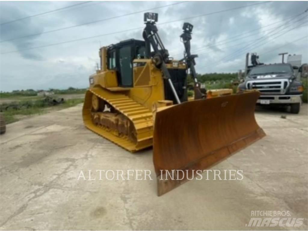 CAT D6T LGPPAT بلدوزرات مجنزرة