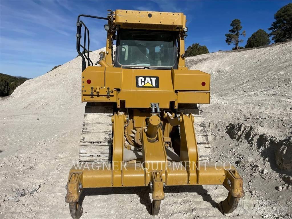 CAT D6T XL بلدوزرات مجنزرة