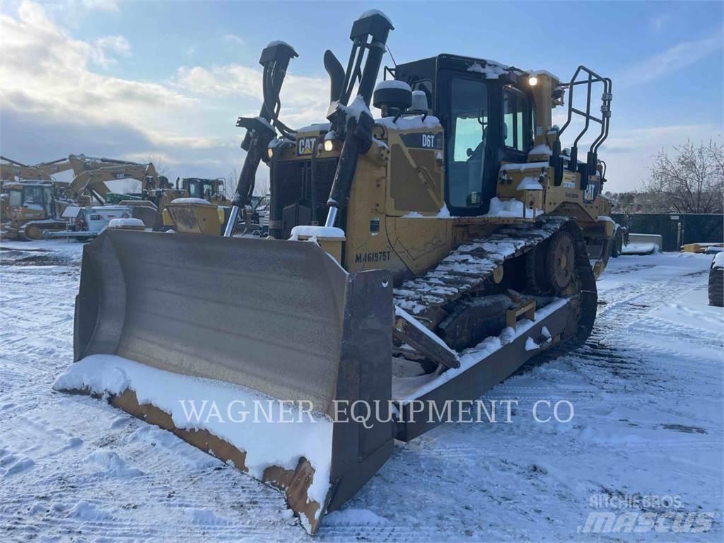 CAT D6T XL بلدوزرات مجنزرة