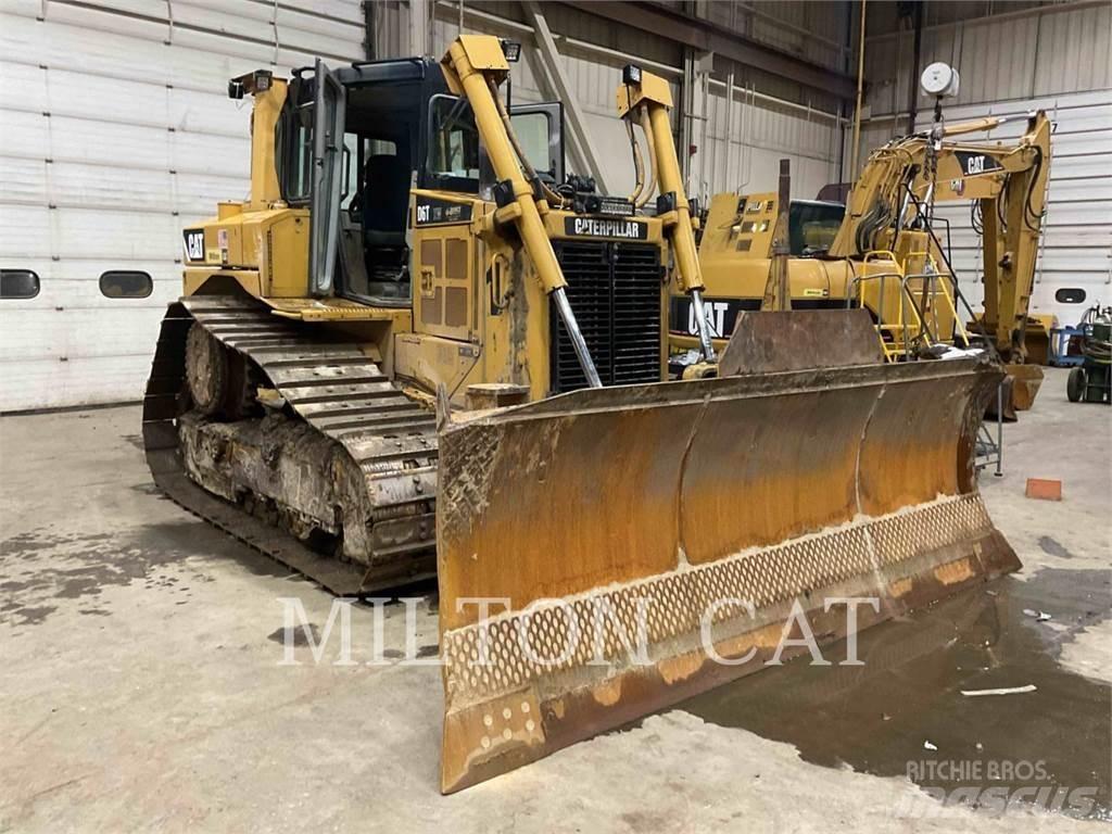 CAT D6T XW بلدوزرات مجنزرة