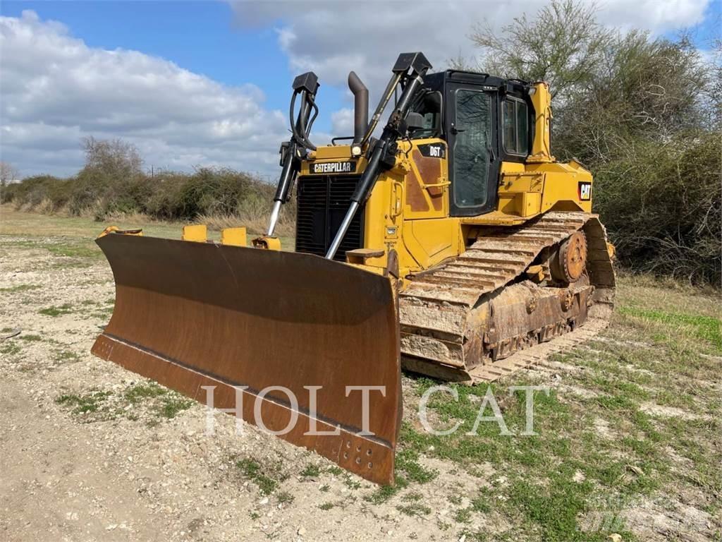 CAT D6T XWVPRI بلدوزرات مجنزرة