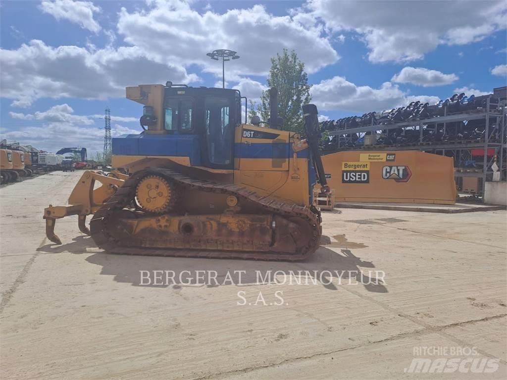 CAT D6TLC LGP بلدوزرات مجنزرة