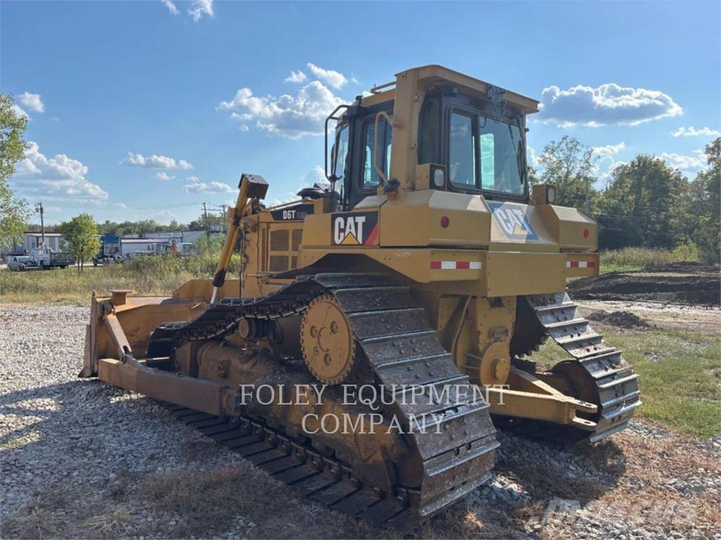 CAT D6TLGP بلدوزرات مجنزرة