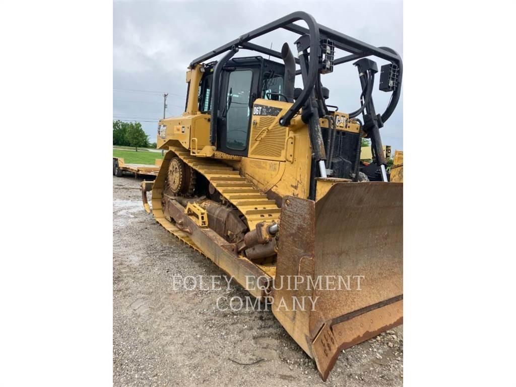 CAT D6TXLSU بلدوزرات مجنزرة
