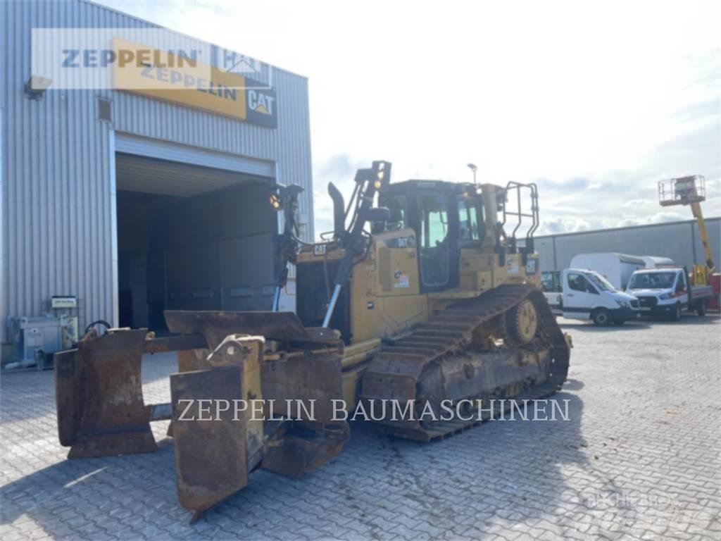 CAT D6TXW بلدوزرات مجنزرة