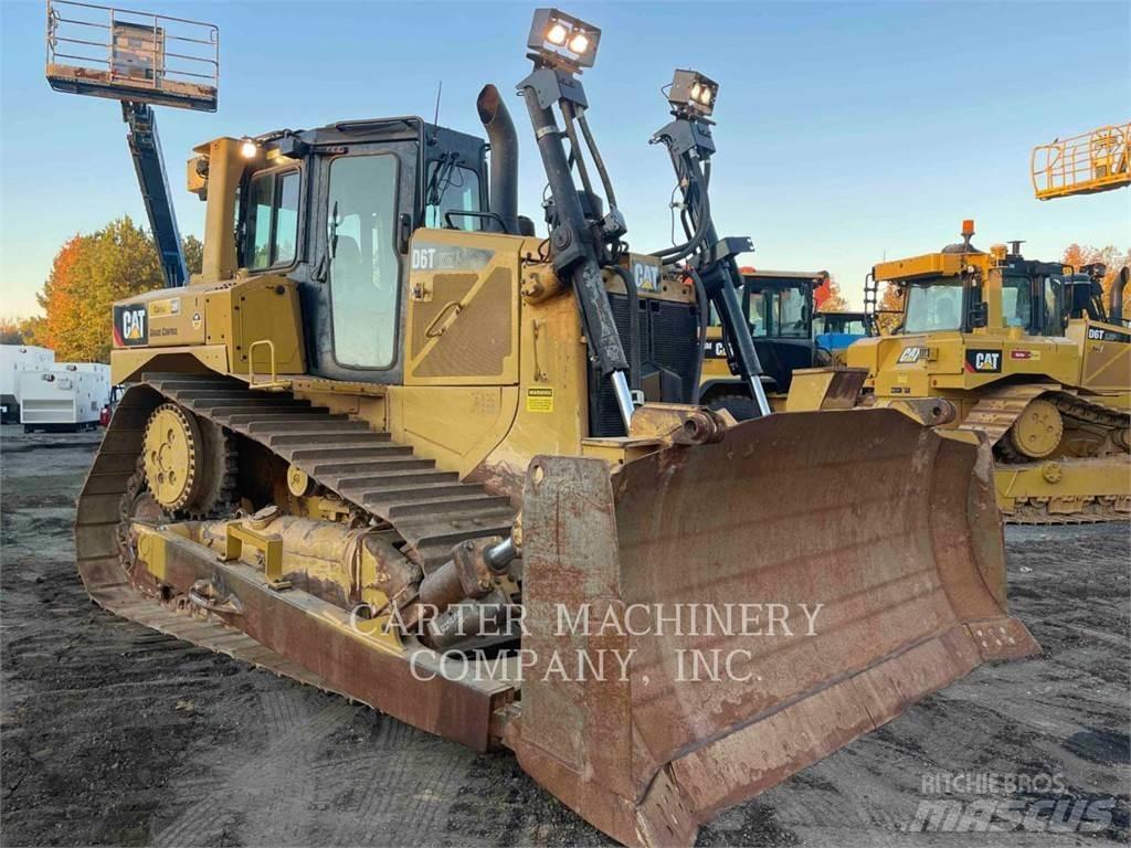 CAT D6TXW ARO بلدوزرات مجنزرة