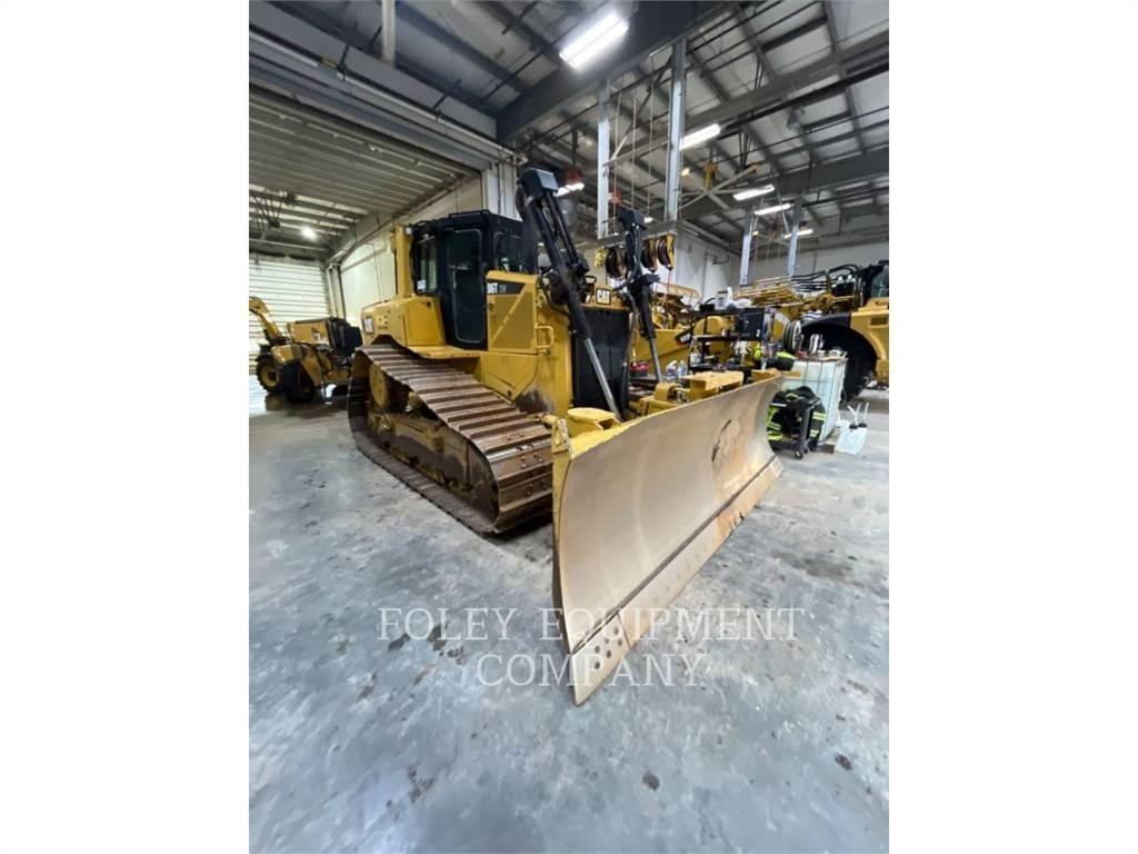 CAT D6TXWVPA بلدوزرات مجنزرة