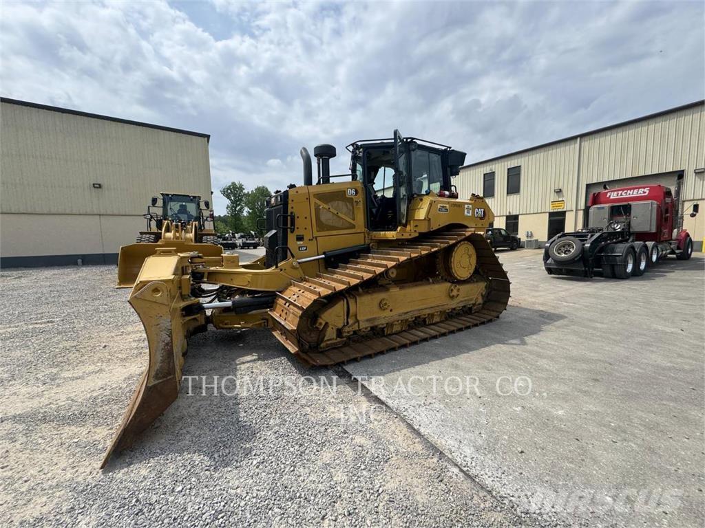CAT D6VP بلدوزرات مجنزرة