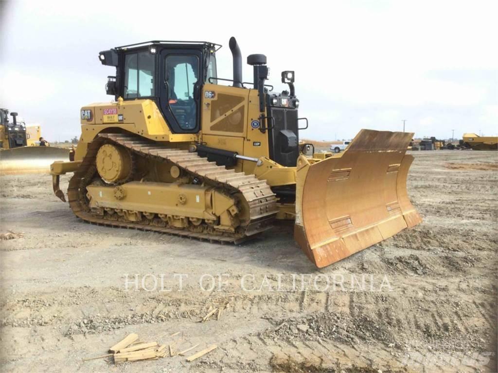 CAT D6XE LGP بلدوزرات مجنزرة