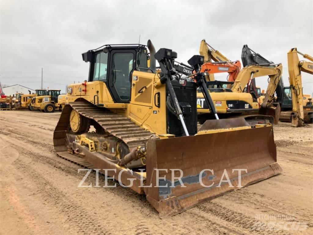CAT D6XELGP بلدوزرات مجنزرة