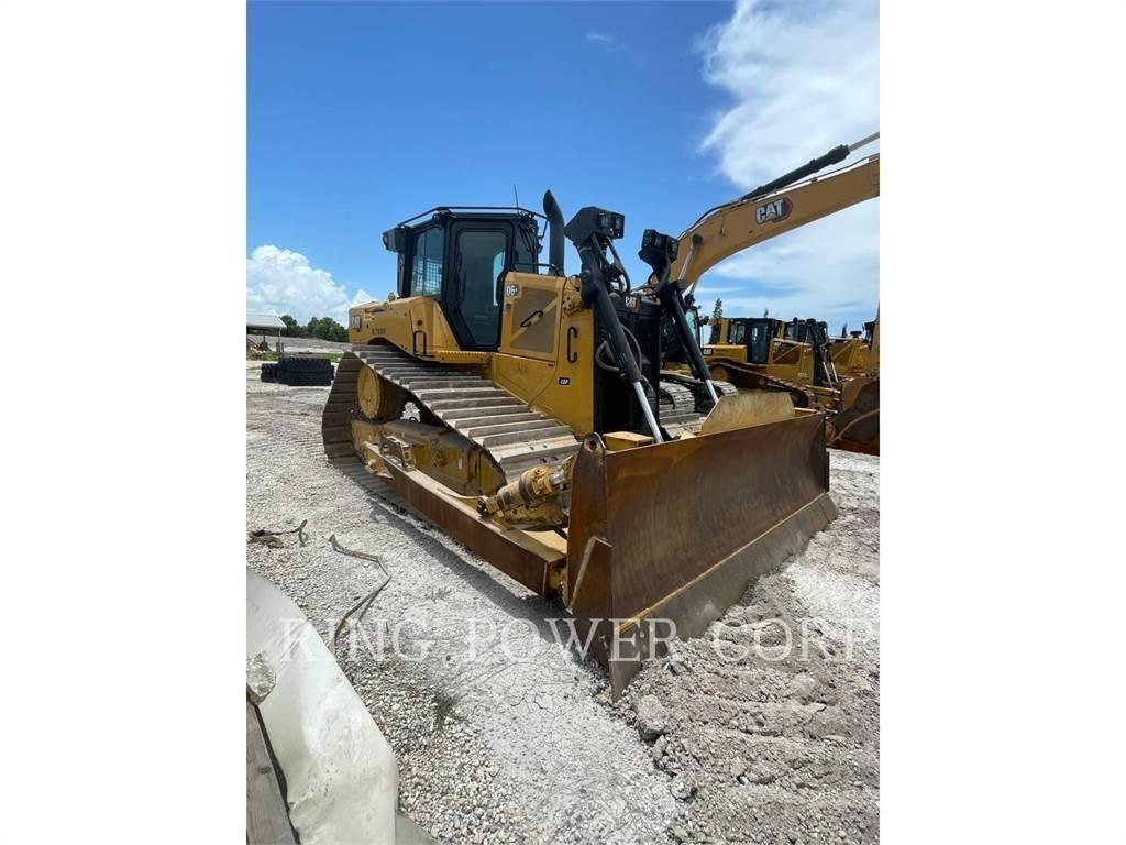 CAT D6XELGP3D بلدوزرات مجنزرة