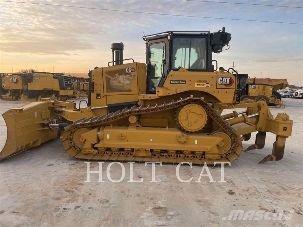 CAT D6XELGPVP3 بلدوزرات مجنزرة