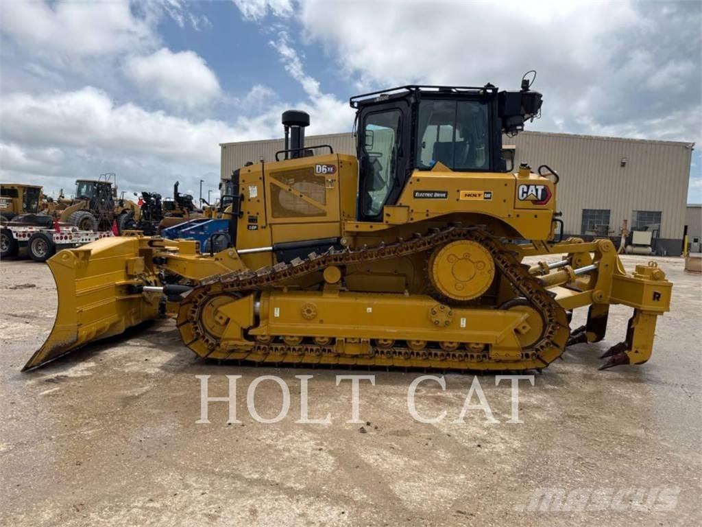 CAT D6XELGPVP3 بلدوزرات مجنزرة