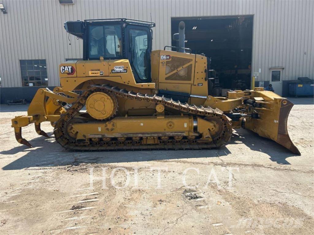 CAT D6XELGPVP3 بلدوزرات مجنزرة