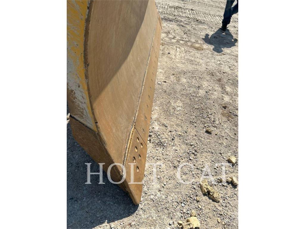 CAT D6XELGPVP3 لوادر انزلاقية التوجيه