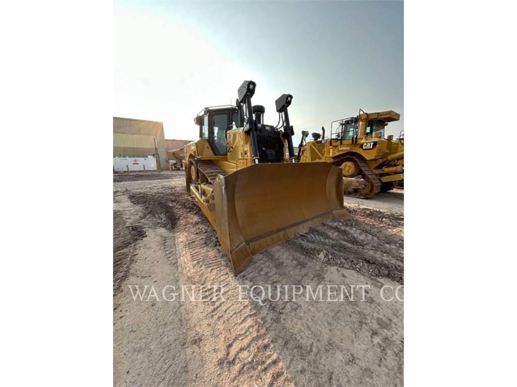 CAT D7 بلدوزرات مجنزرة