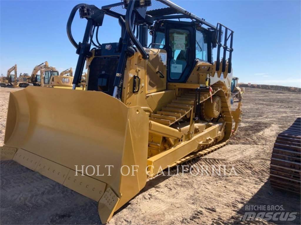 CAT D7 بلدوزرات مجنزرة