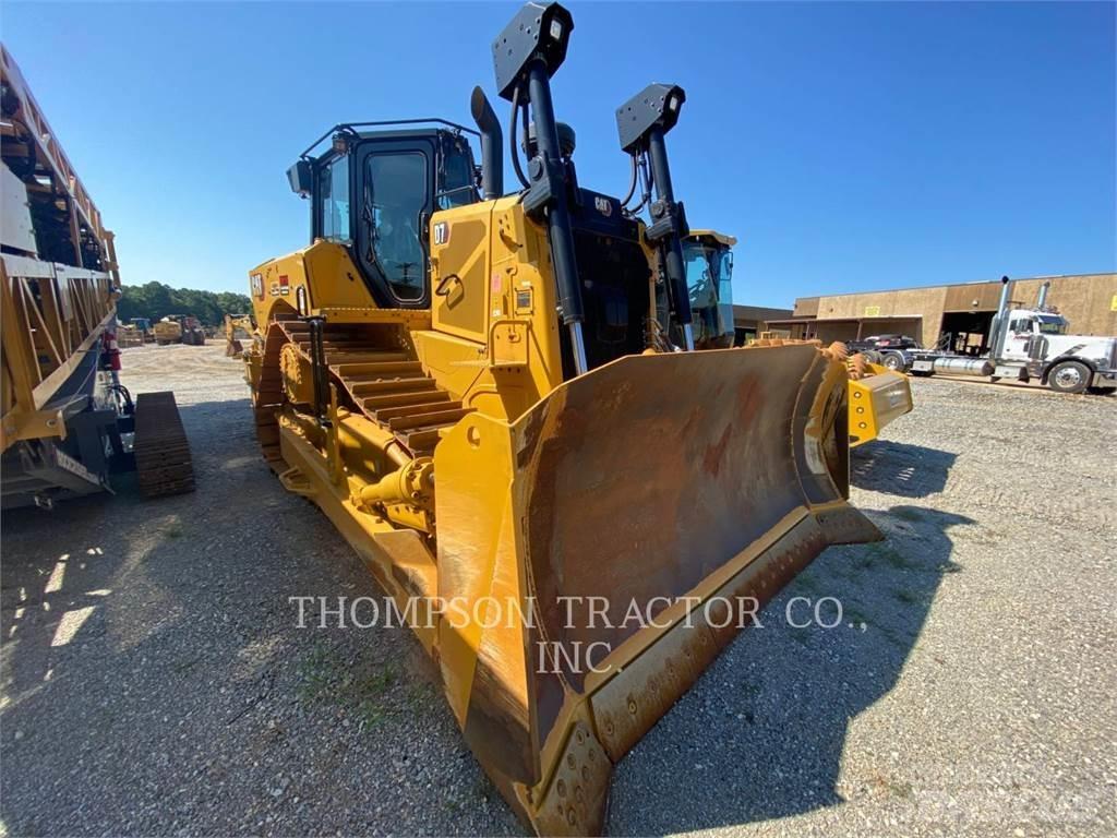 CAT D7 بلدوزرات مجنزرة