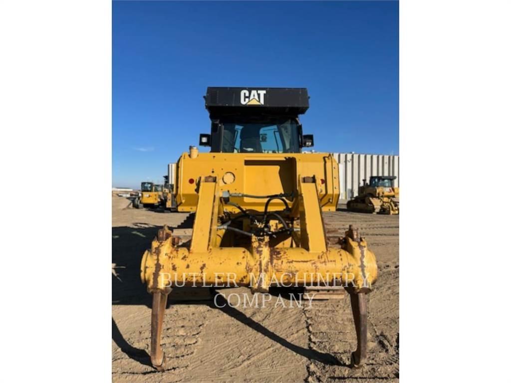 CAT D7E بلدوزرات مجنزرة