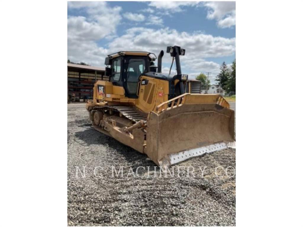 CAT D7E بلدوزرات مجنزرة