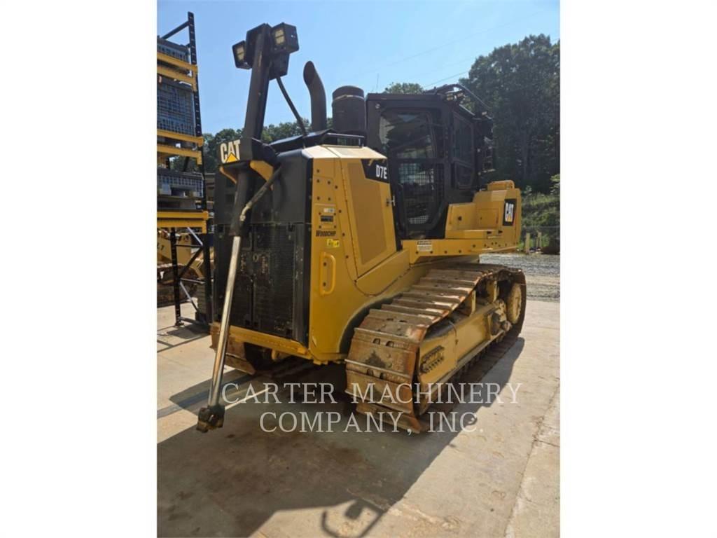 CAT D7E WCHIP بلدوزرات مجنزرة