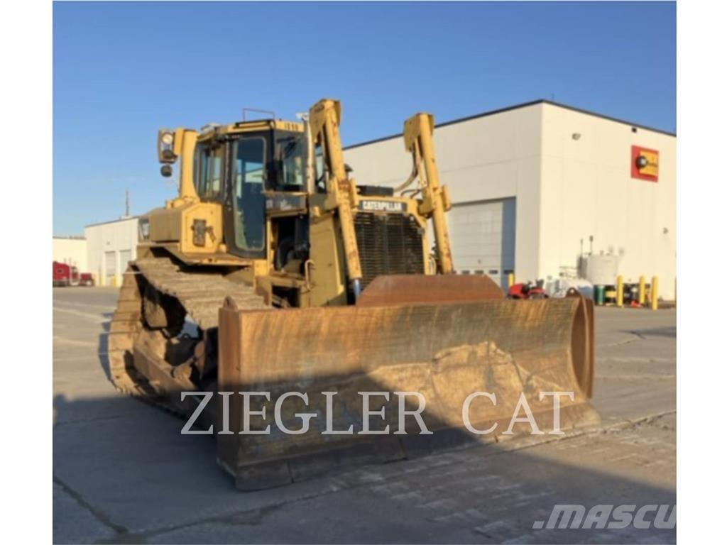 CAT D7R بلدوزرات مجنزرة