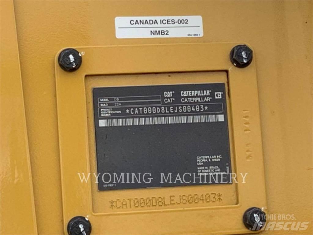 CAT D8 بلدوزرات مجنزرة