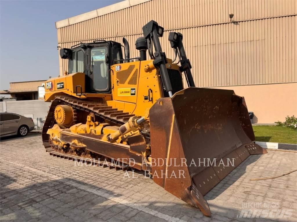 CAT D8-19 بلدوزرات مجنزرة