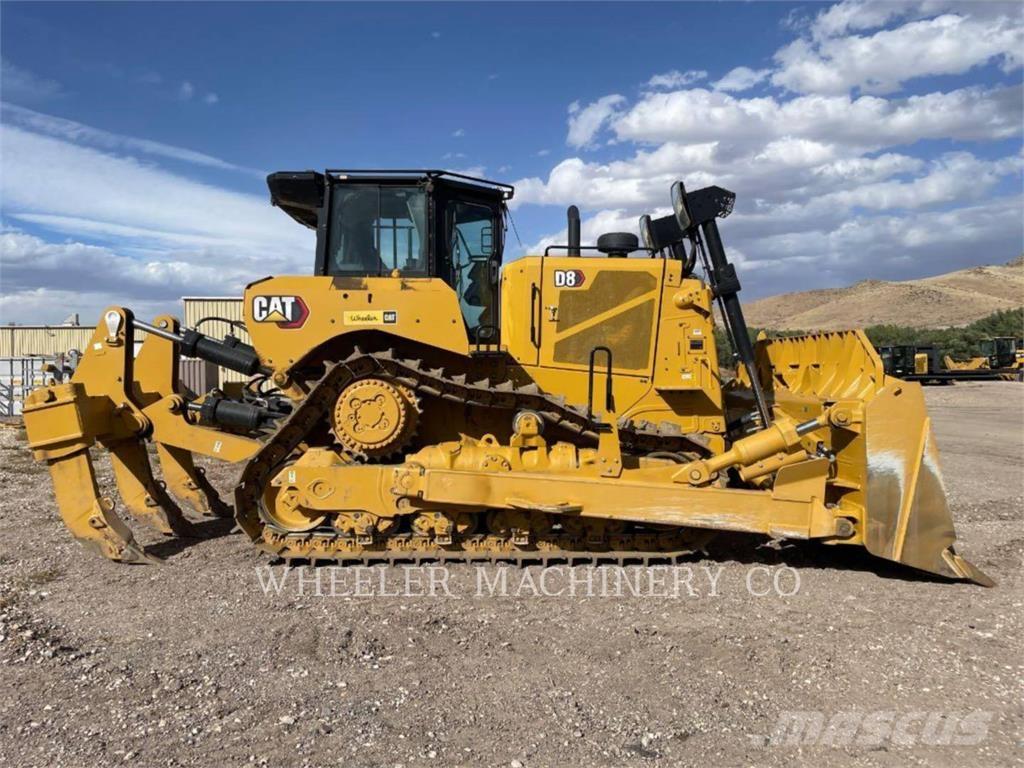 CAT D8 SU بلدوزرات مجنزرة