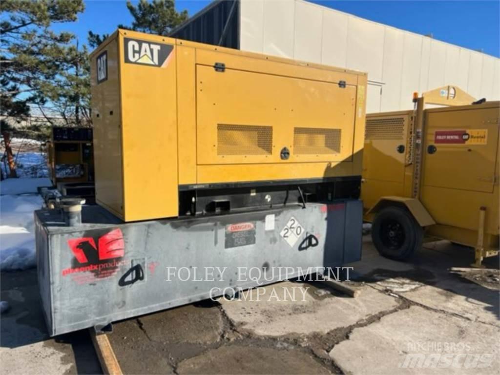 CAT D80 مولدات ديزل