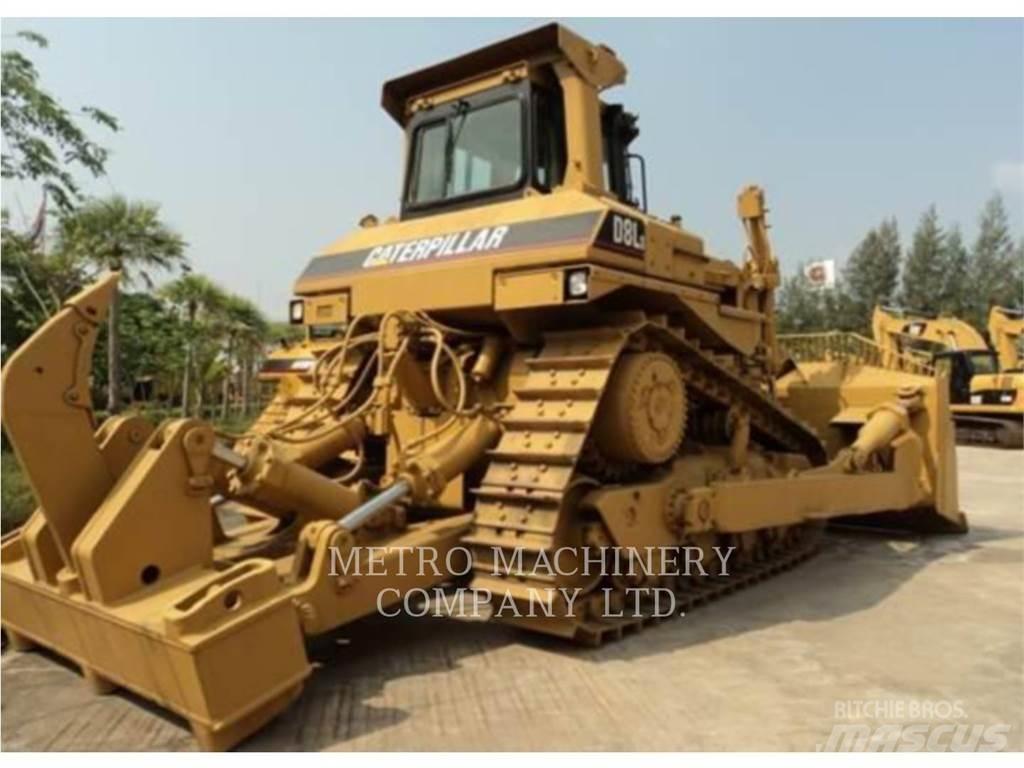 CAT D8L بلدوزرات مجنزرة