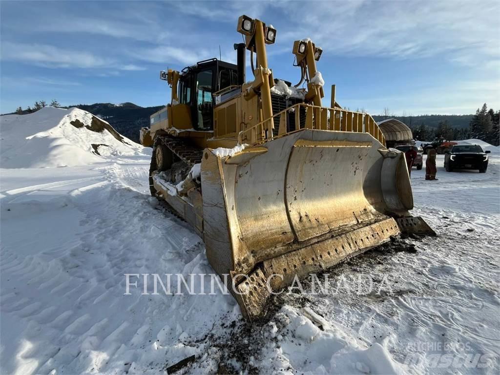 CAT D8R II بلدوزرات مجنزرة