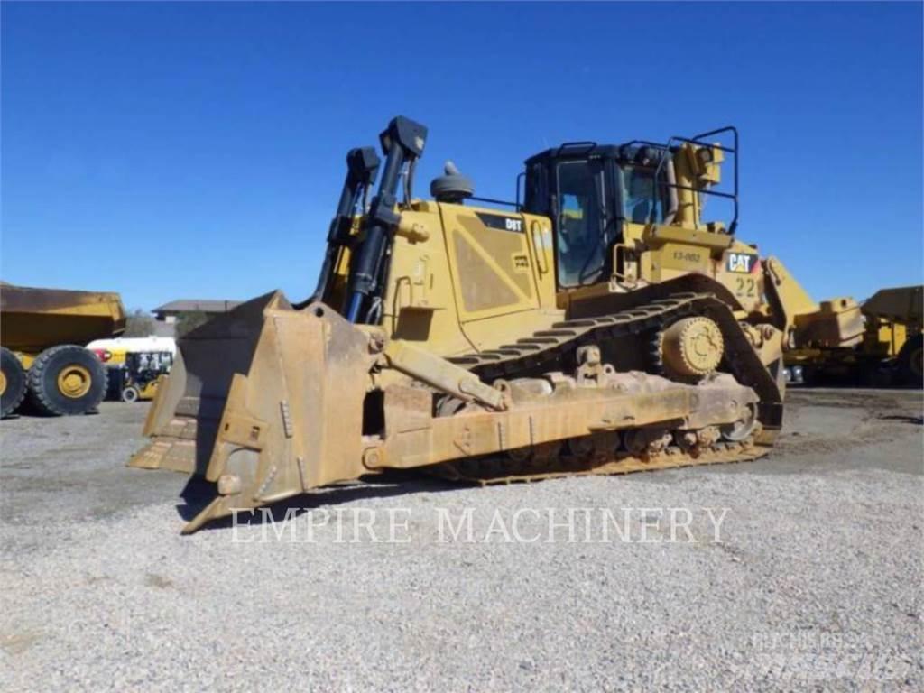 CAT D8T بلدوزرات مجنزرة