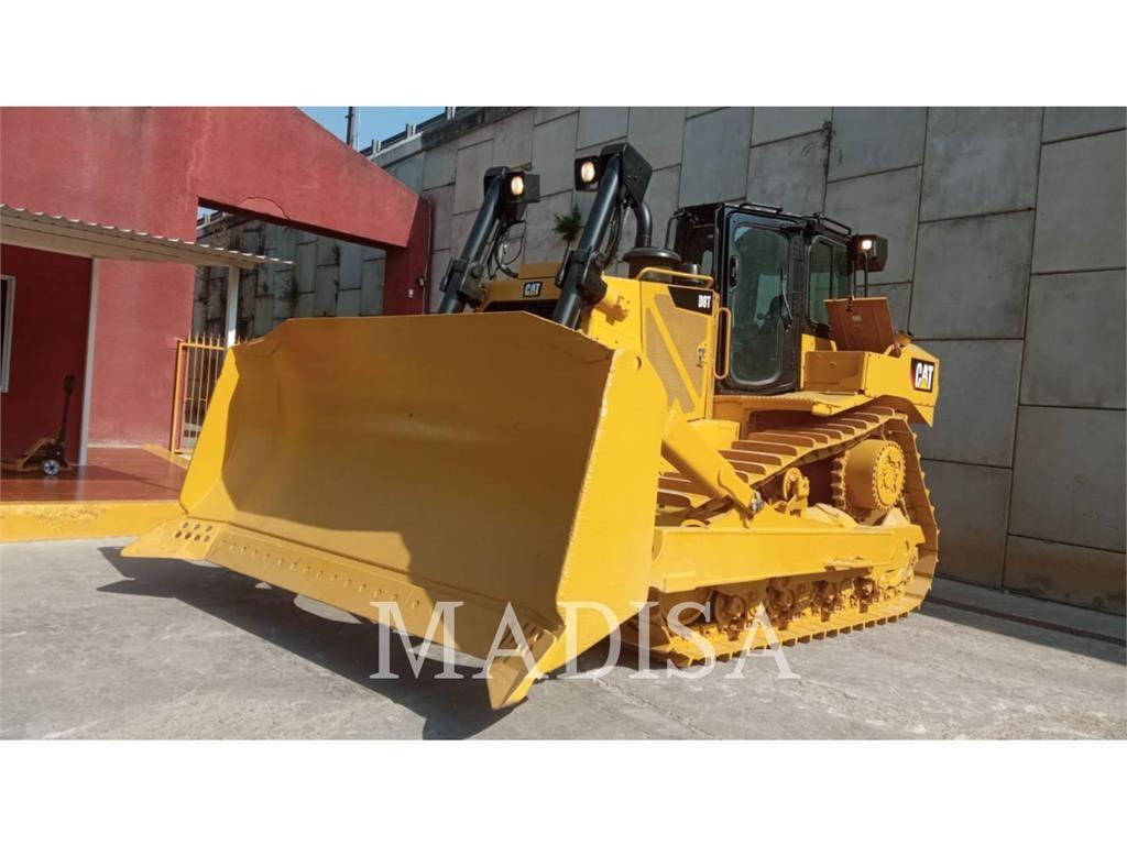 CAT D8T بلدوزرات مجنزرة