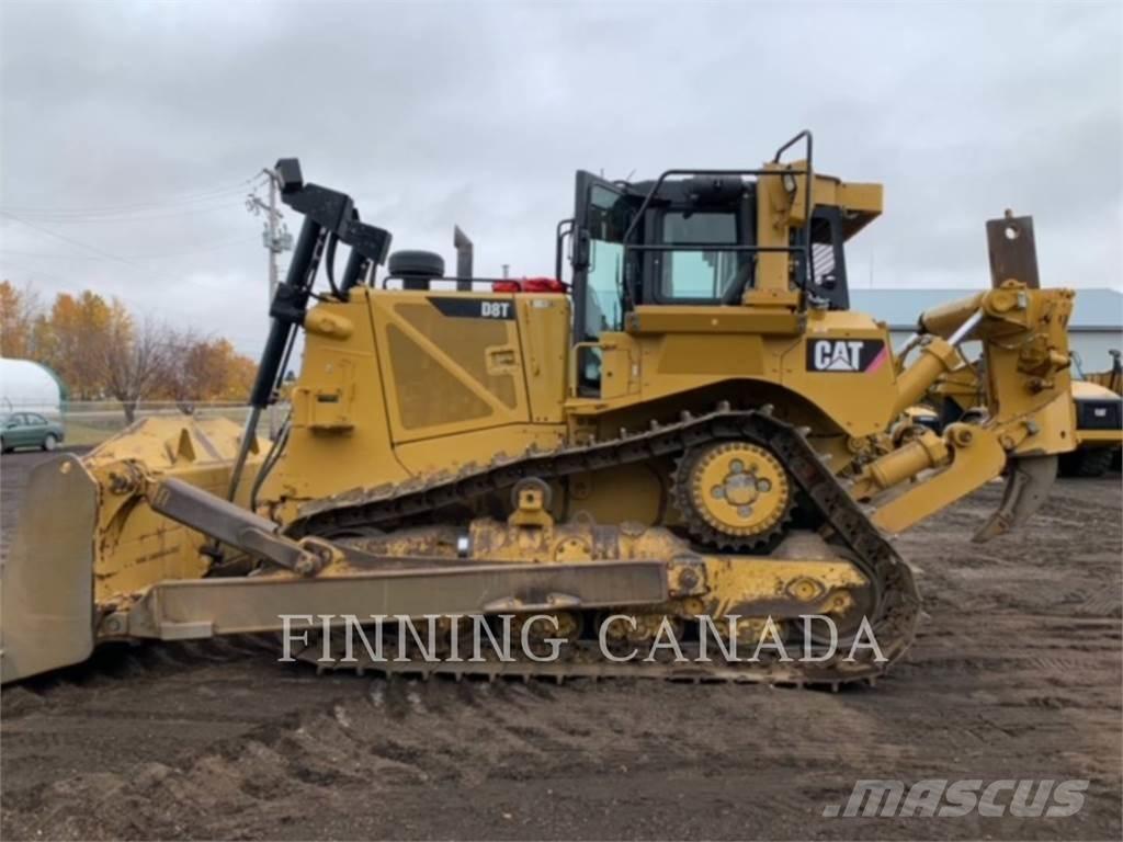 CAT D8T بلدوزرات مجنزرة