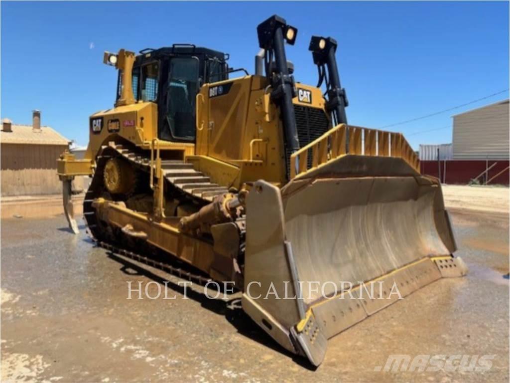 CAT D8T بلدوزرات مجنزرة