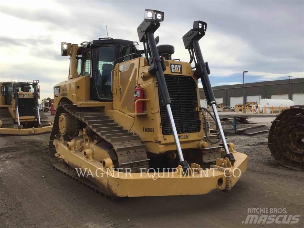 CAT D8T AW بلدوزرات مجنزرة