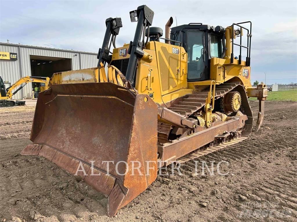CAT D8T R بلدوزرات مجنزرة