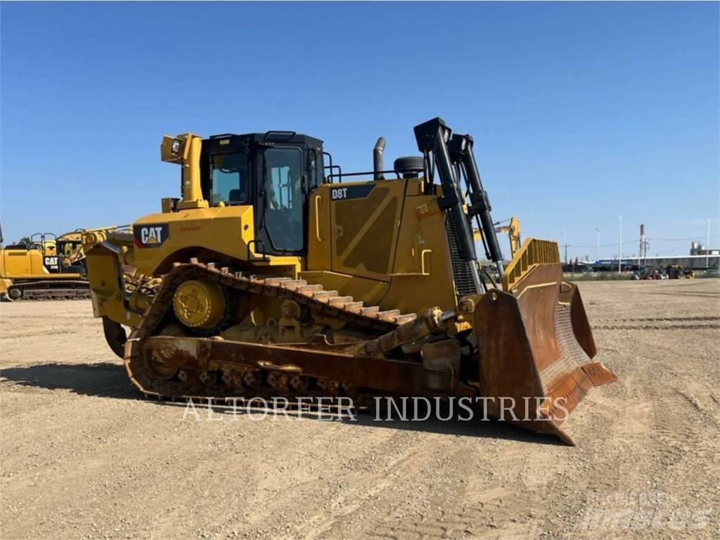 CAT D8T R بلدوزرات مجنزرة