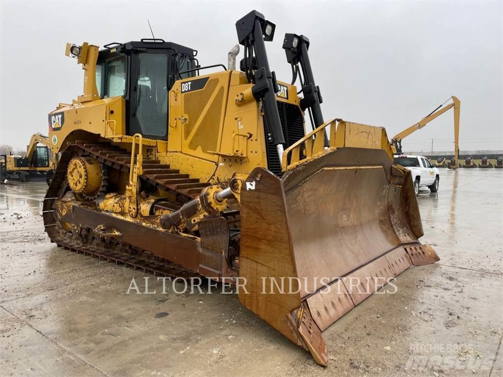 CAT D8T R بلدوزرات مجنزرة