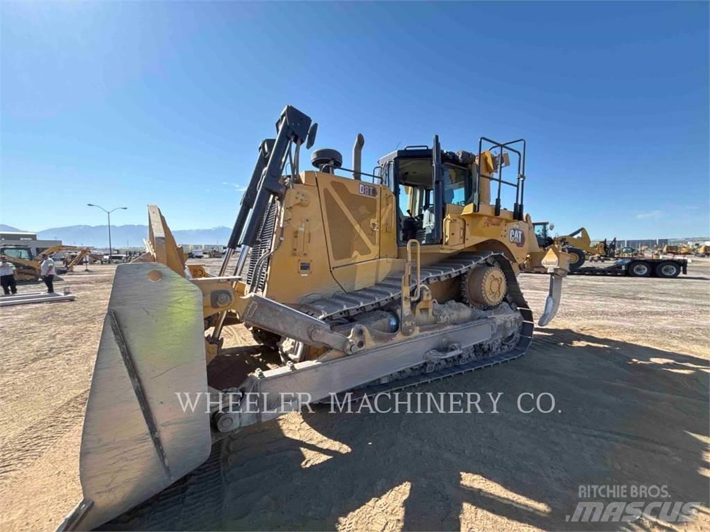 CAT D8T SU بلدوزرات مجنزرة