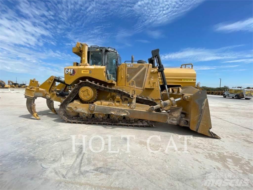 CAT D8T WHA بلدوزرات مجنزرة