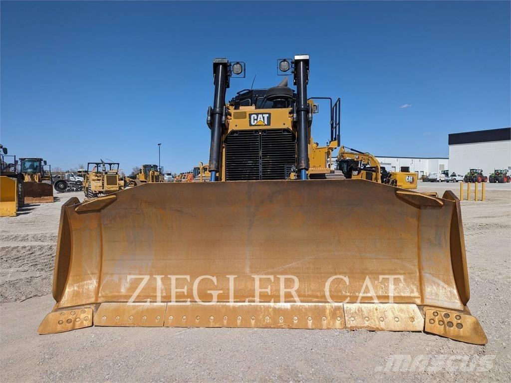 CAT D8TLGP بلدوزرات مجنزرة