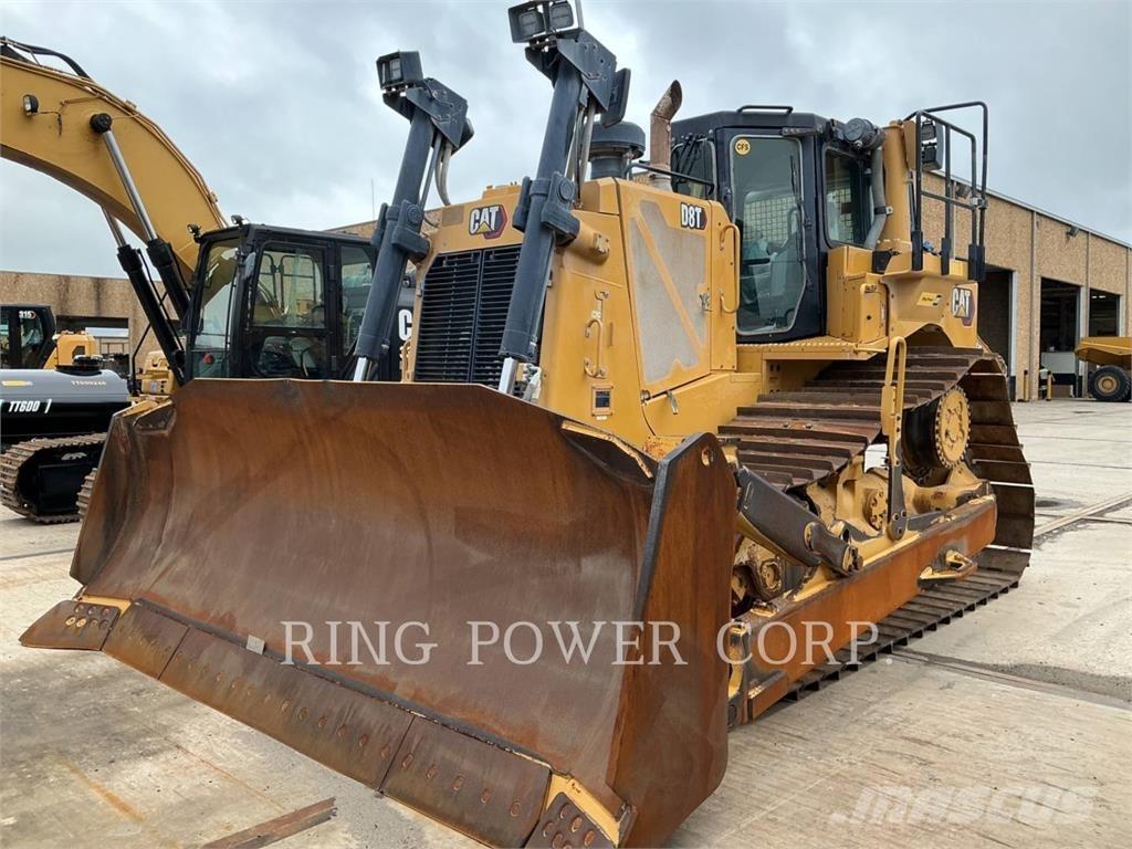 CAT D8TLGP بلدوزرات مجنزرة