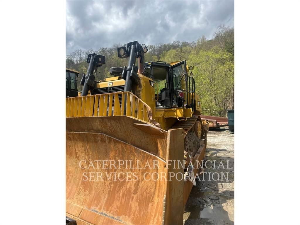 CAT D9T بلدوزرات مجنزرة